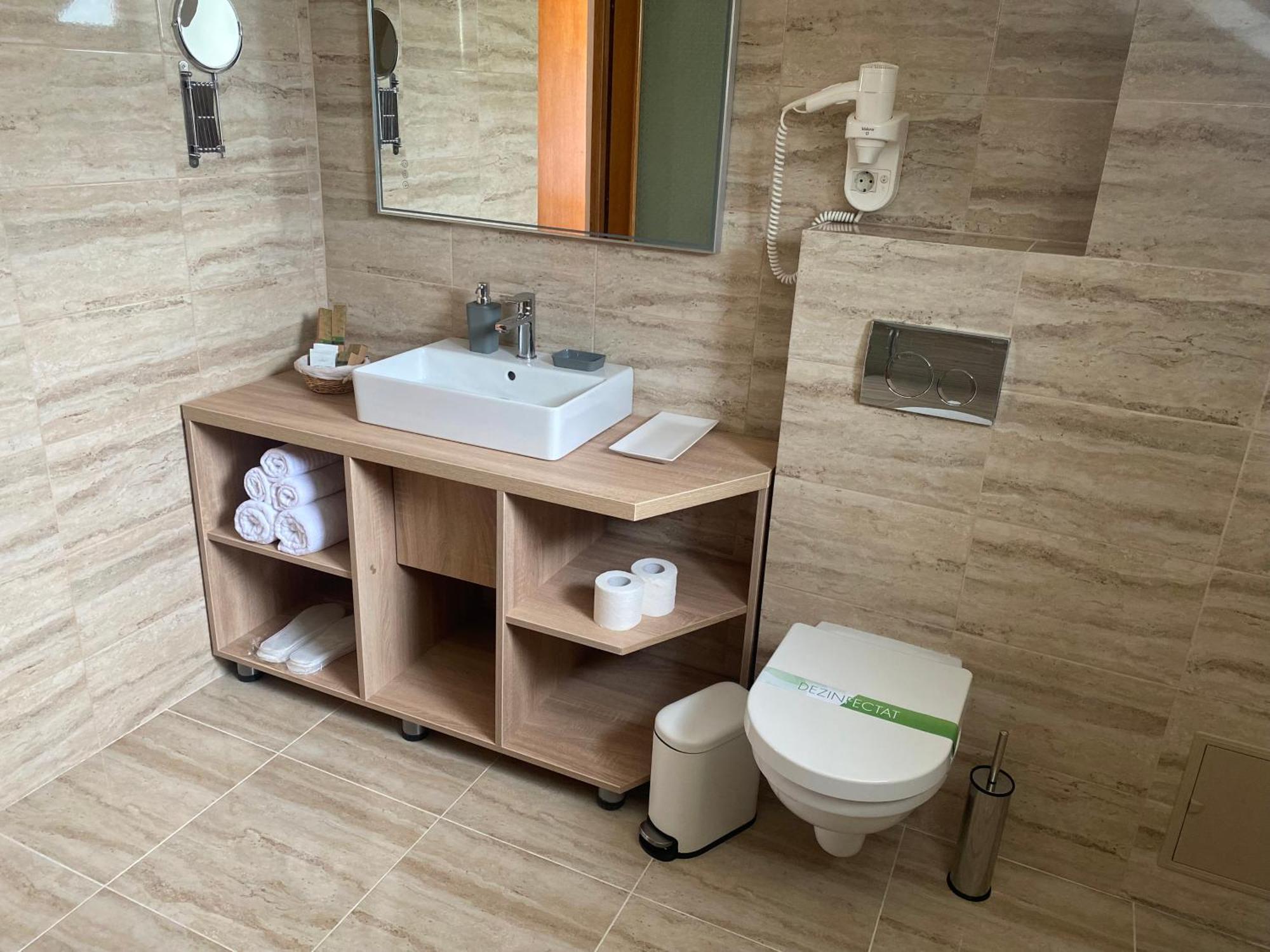 Bellestay Apartment *